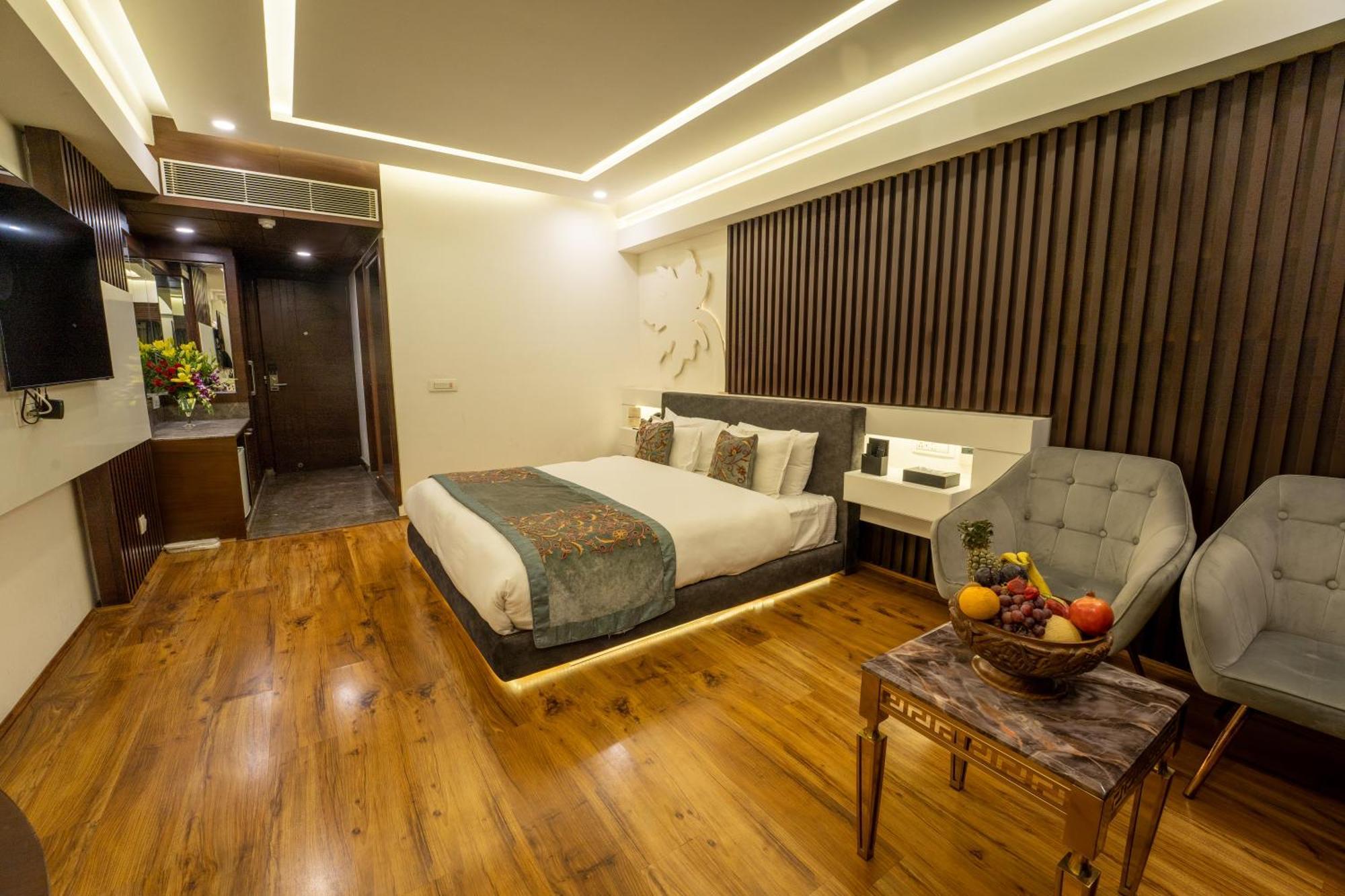Hotel Snowland, Srinagar Kültér fotó