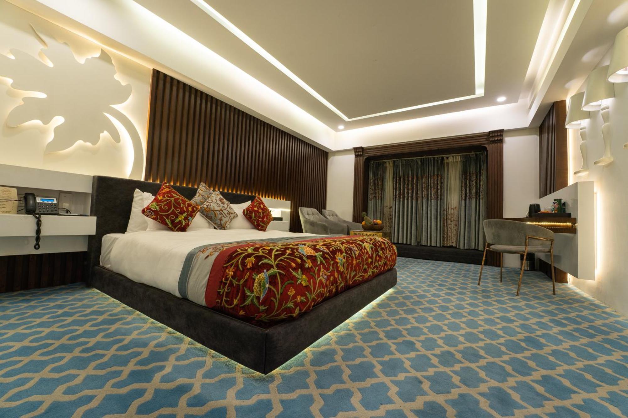 Hotel Snowland, Srinagar Kültér fotó