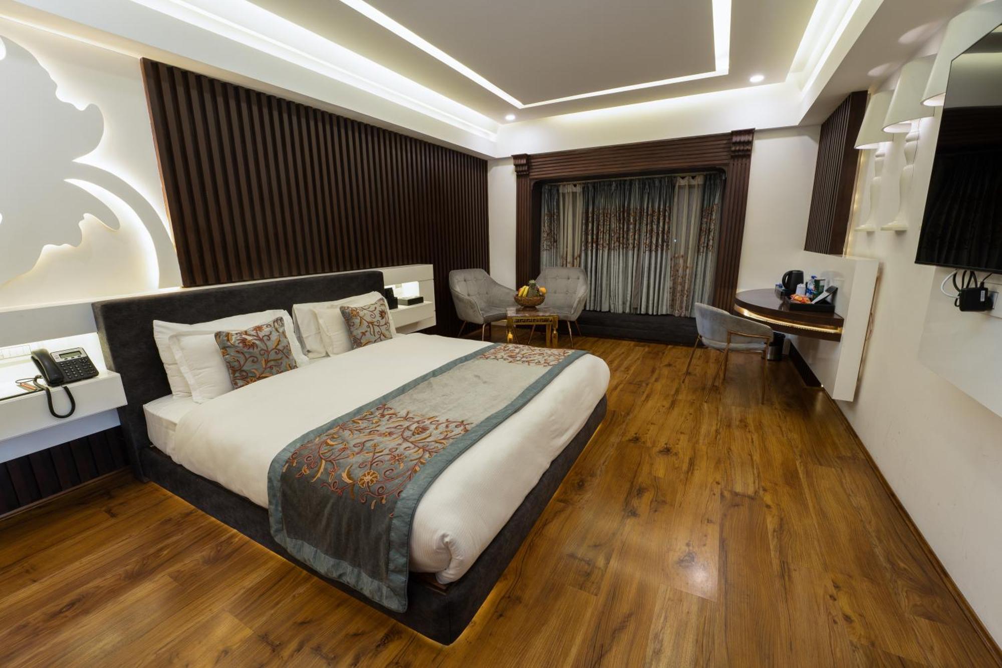 Hotel Snowland, Srinagar Kültér fotó