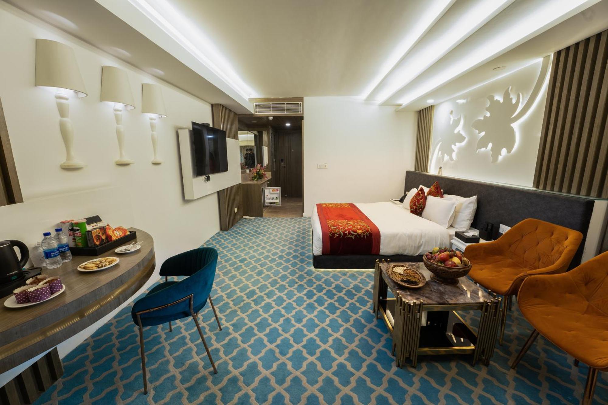 Hotel Snowland, Srinagar Kültér fotó