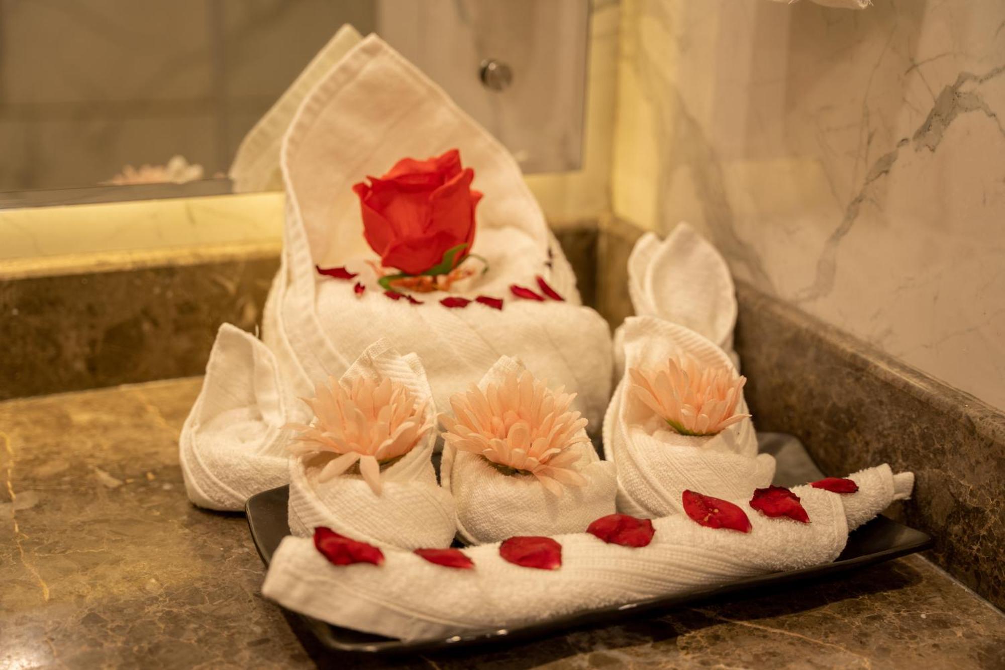 Hotel Snowland, Srinagar Kültér fotó