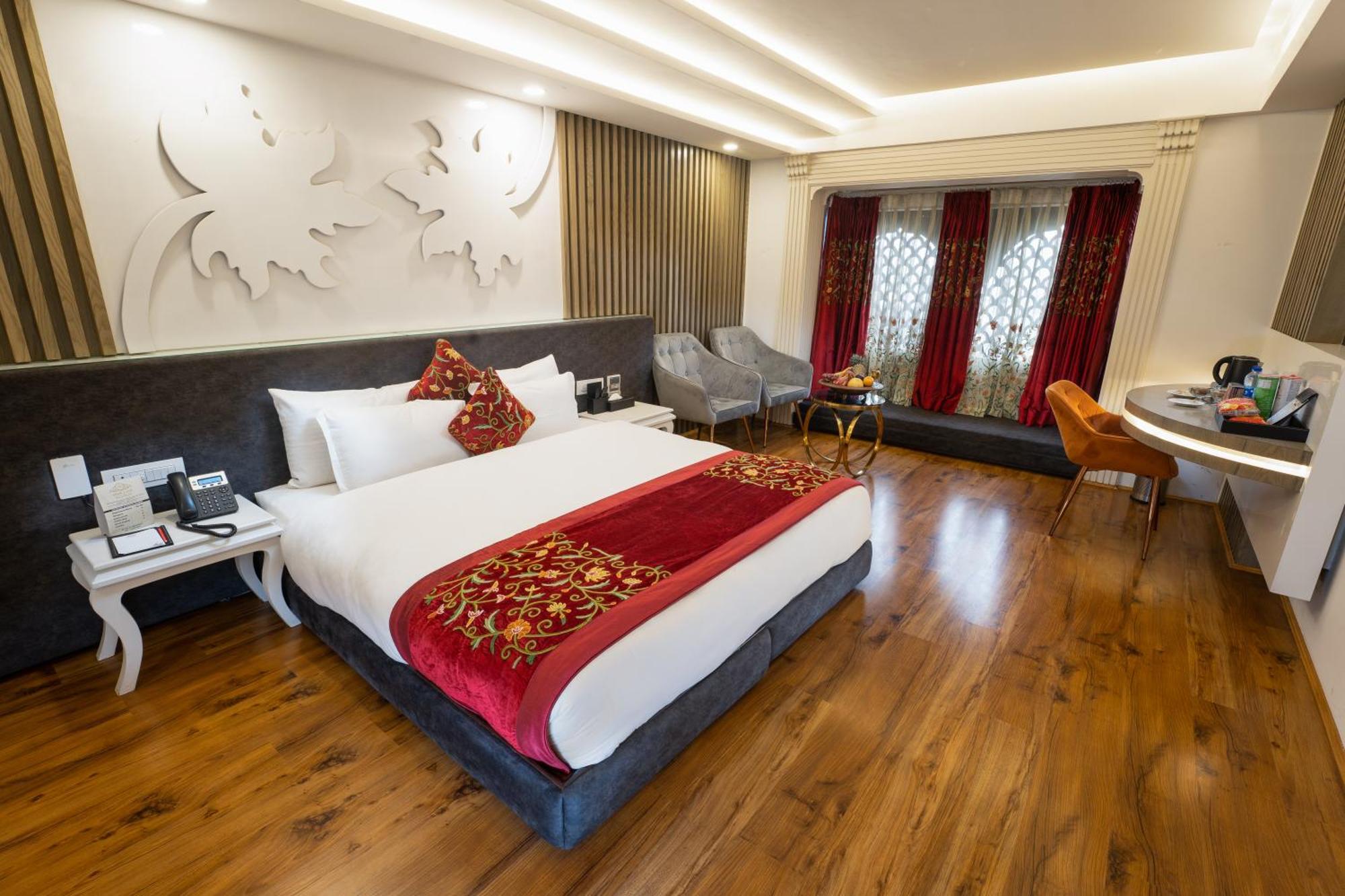 Hotel Snowland, Srinagar Kültér fotó